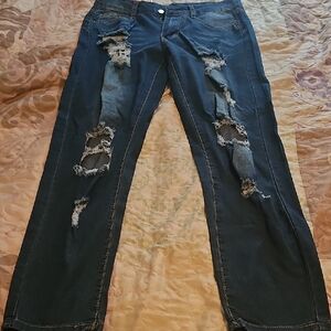 Stylish Ripped Boyfriend Jeans in Deep Blue